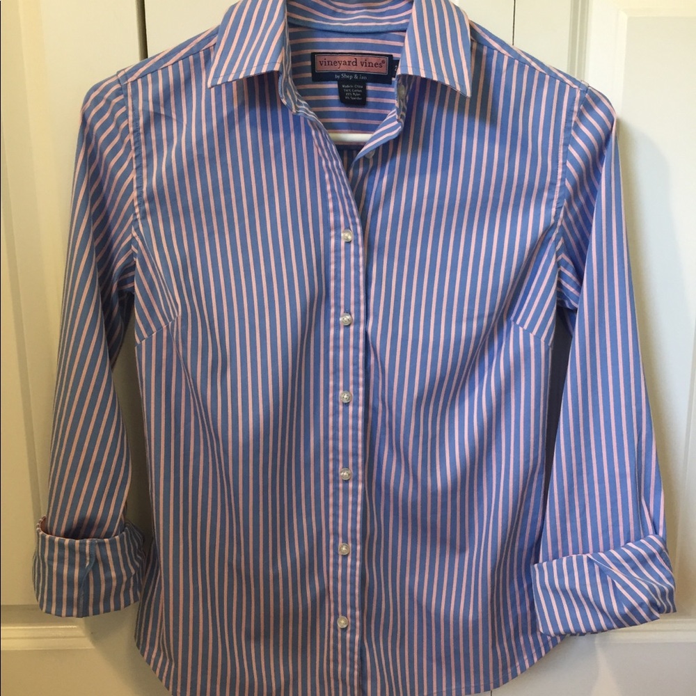 Vineyard Vines Button Down Shirt
